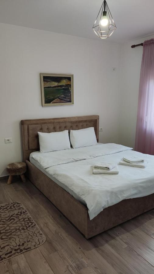 Guest House Endri Тирана Экстерьер фото